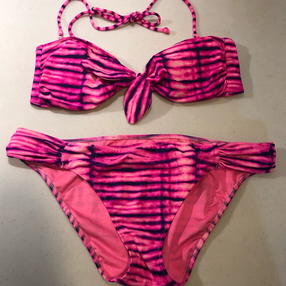 Bundle! 3 items- Victoria’s Secret two piece plus matching cover-up - Picture 2 of 5
